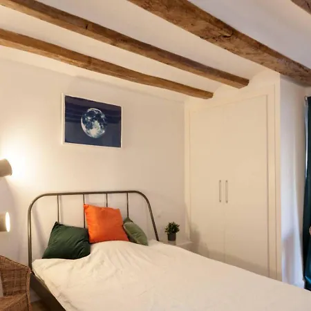 Rambla Apartments 5Dot3 8 Apartman *